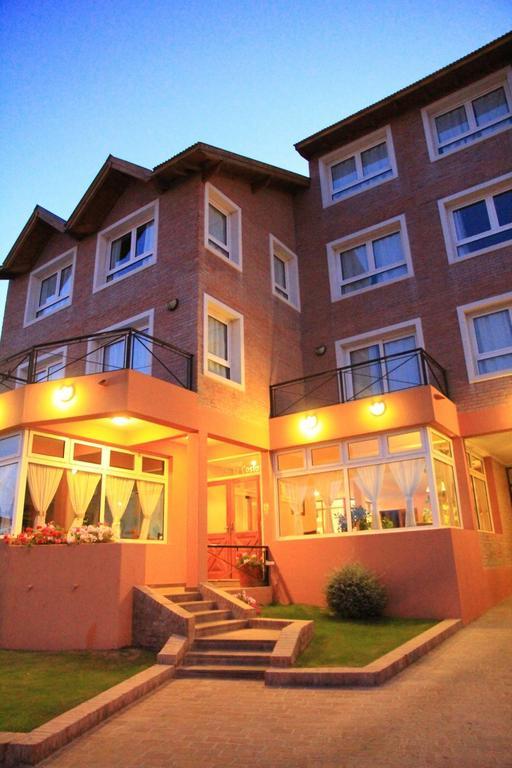 Hosteria Solar De La Costa Пуэрто-Мадрин Экстерьер фото